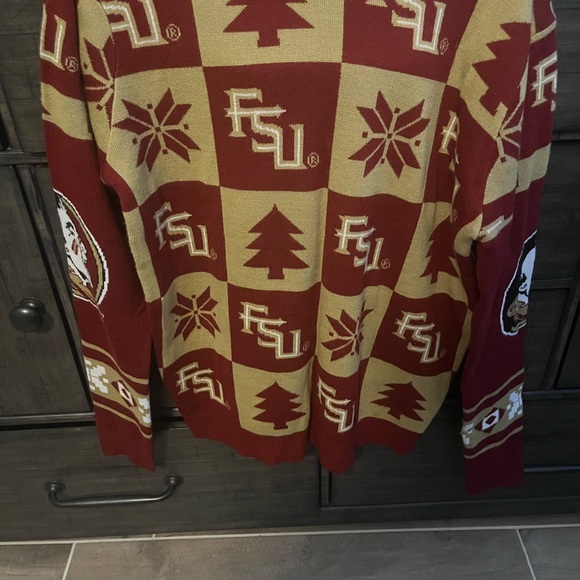 Florida State Seminoles FSU sweater size L and in excellent condition . - Picture 2 of 4